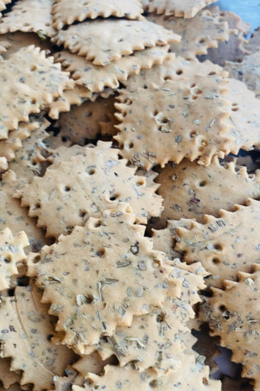 Thyme Biscuits with brown rice flour (جلوتن فري) بسكويت الزعتر بدقيق الرز البني