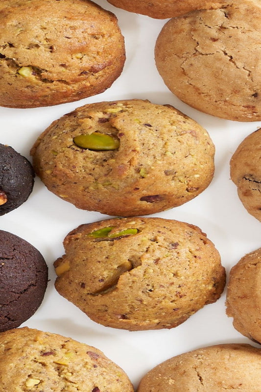 Pistachio cookies with brown rice flour (جلوتن فري) كوكيز الفستق بدقيق الارز البني والفستق